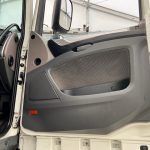 DAF XF 460 4×2 Super Space Cab Tractor Unit - thumbnail