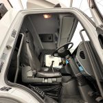 Mercedes Axor 1824 Day Cab Box Van - thumbnail