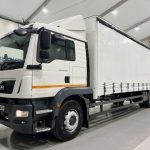 MAN TGM 18.250 4×2 Sleeper Cab Curtainsider - thumbnail
