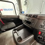 DAF CF 260 Sleeper Cab Curtainsider - thumbnail