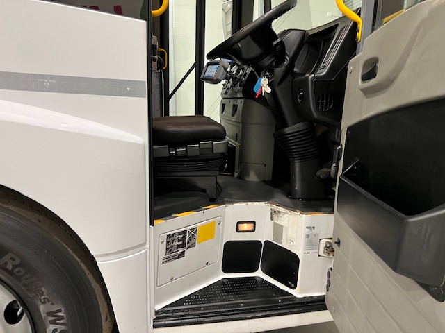 Mercedes Econic 2630 6×2 Refuse Bin Lorry