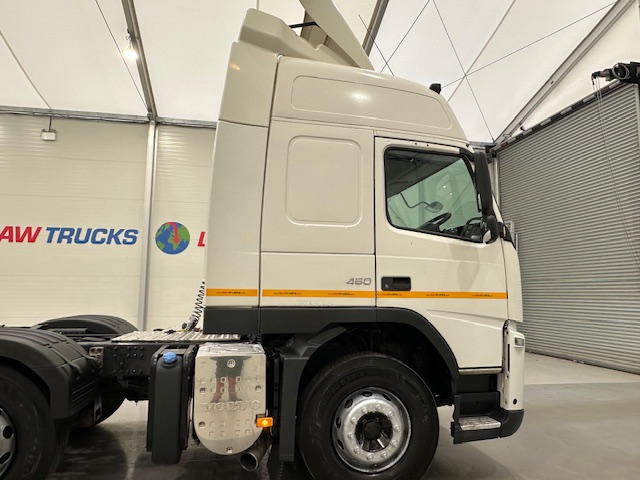 Volvo FM 450 6×2 Midlift Tractor Unit