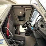DAF CF 370 6×2 Sleeper Cab Fridge Box - thumbnail
