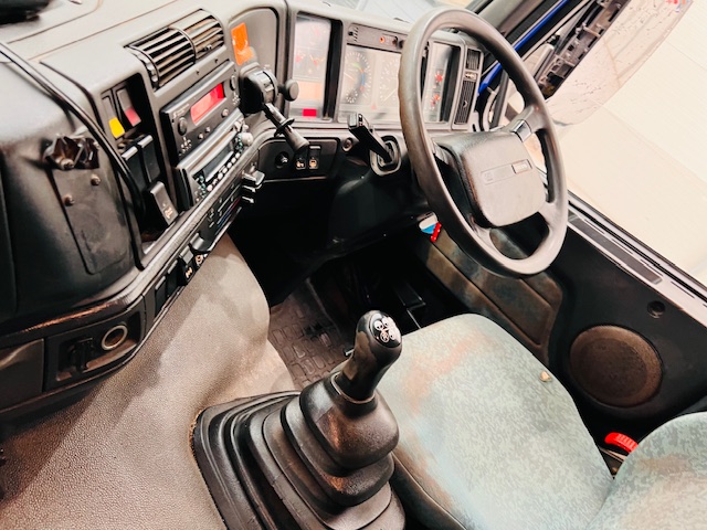 Volvo FM7 250 Globetrotter Flatbed
