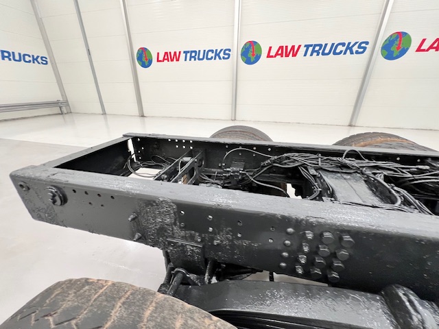Scania P400 8×4 Day Cab Chassis