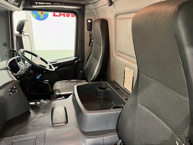 Scania P280 6×2 Rear Lift Day Cab Fridge Box