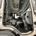 Scania P320 6×2 10 Tyre Sleeper Cab Dropside - thumbnail