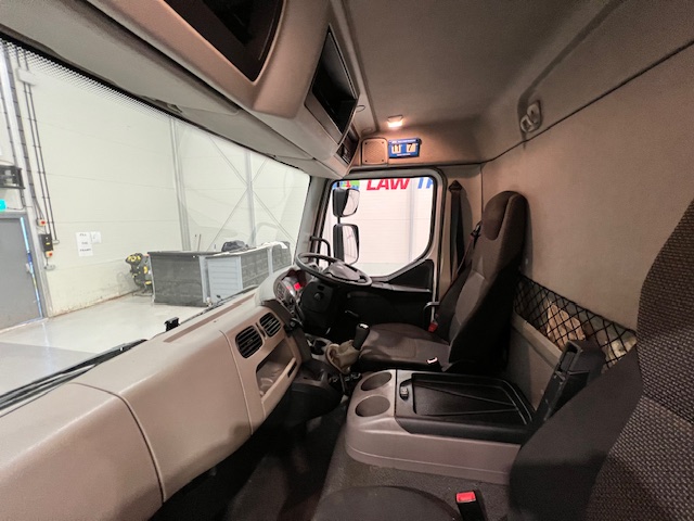 Renault Midlum 190 Day Cab Box Van