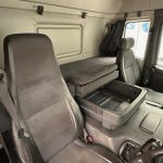 Scania P230 4×2 Sleeper Cab Curtainsider Manual - thumbnail