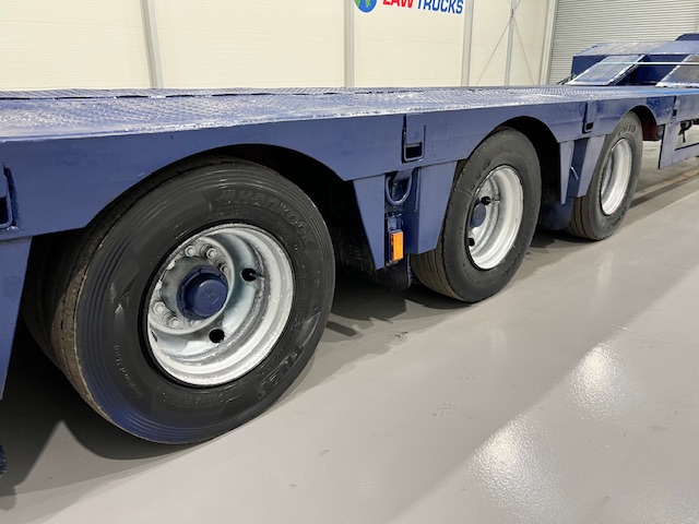 Nooteboom OSD 41 Tri Axle Stepframe Lowloader