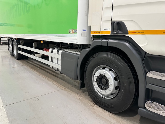 Scania P280 6×2 Rear Lift Day Cab Fridge Box Manual