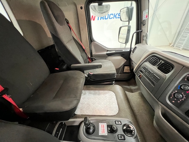 DAF LF 260 4×2 Rest Cab Tractor Unit