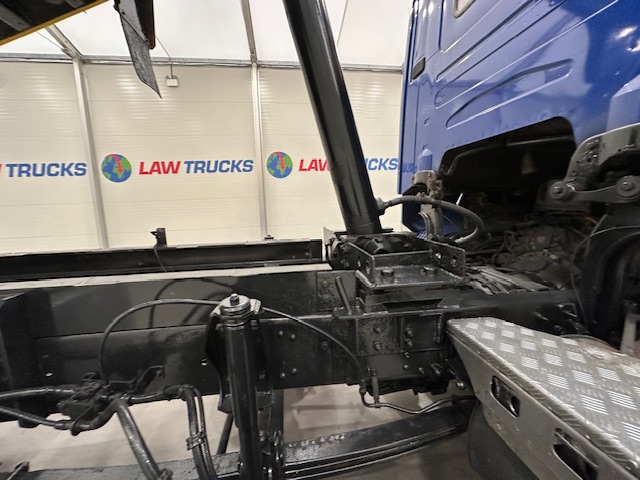 Scania R380 8×4 Sleeper Cab Tipper