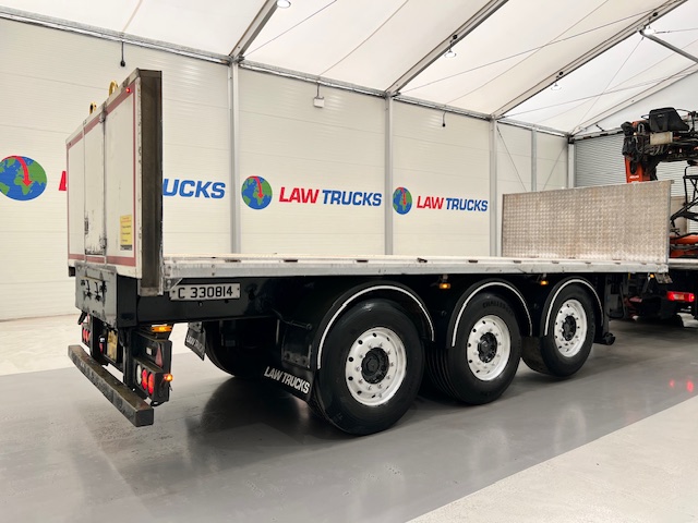 Volvo FM 450 Dropside Brick Grab Drawbar