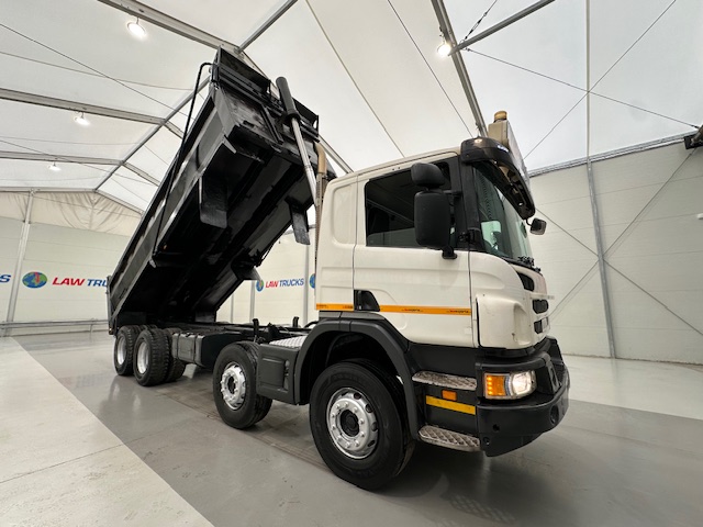 Scania P360 8×4 Rest Cab Steel Tipper