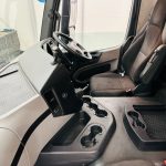 Mercedes Actros 1824 Day Cab Curtainsider - thumbnail