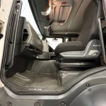 MAN TGS 26.320 6×2 Sleeper Cab Fridge Box - thumbnail