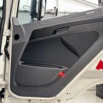 DAF CF 370 6×2 Sleeper Cab Fridge Box - thumbnail