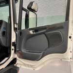 Scania P280 6×2 10 Tyre Rear Lift Curtainsider - thumbnail