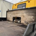 Scania 114 340 6×2 Rear Lift Day Cab Beavertail - thumbnail