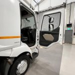 Renault Midlum 190 Sleeper Cab Box Van - thumbnail