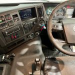 Volvo FMX 420 8×4 Day Cab Steel Tipper - thumbnail