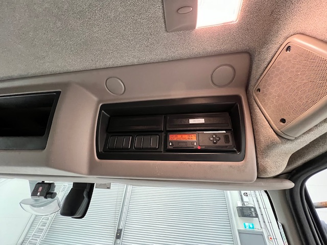 DAF LF 260 4×2 Rest Cab Tractor Unit