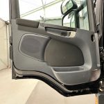 Scania P280 4×2 Sleeper Cab Box Van - thumbnail