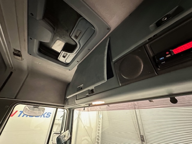 DAF XF95 430 4×2 Tractor Unit Manual