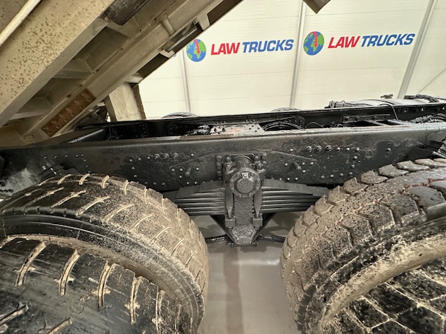 DAF CF 370 8×4 Day Cab Tipper Manual