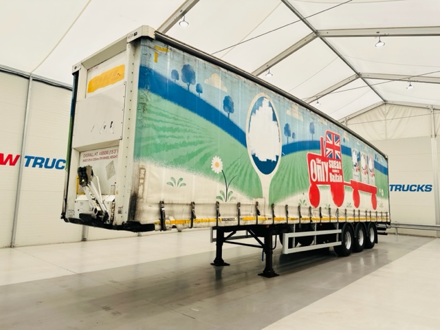 Don Bur Tri Axle 4.40m Curtainsider Trailer