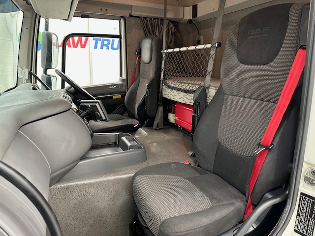 DAF CF 440 6×2 Sleeper Cab Dropside Drawbar Spec