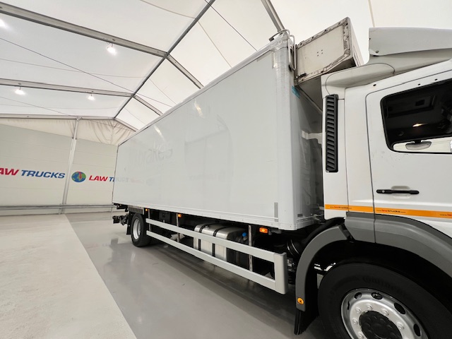 Mercedes Axor 1824 Day Cab Fridge Box