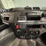 DAF CF 330 6×2 Rear Lift Sleeper Cab Curtainsider - thumbnail