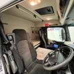 Mercedes Actros 1824 4×2 Sleeper Cab Curtainsider - thumbnail