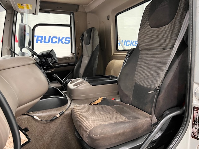 DAF CF85 410 8×4 Day Cab Hookloader Manual