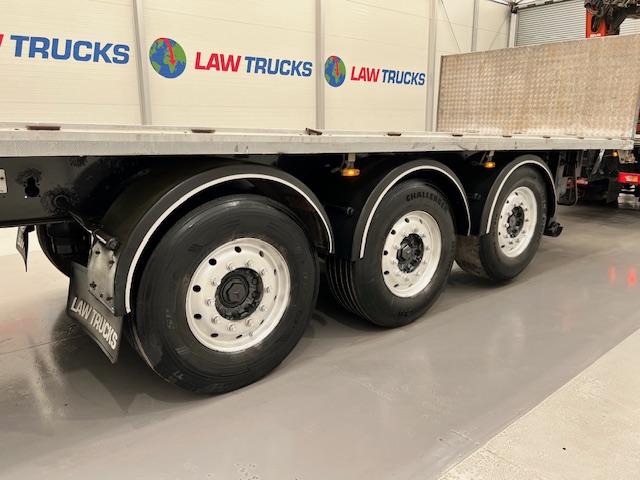 Volvo FM 450 Dropside Brick Grab Drawbar