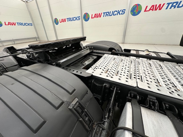 Scania R450 6×2 Midlift Highline Tractor Unit