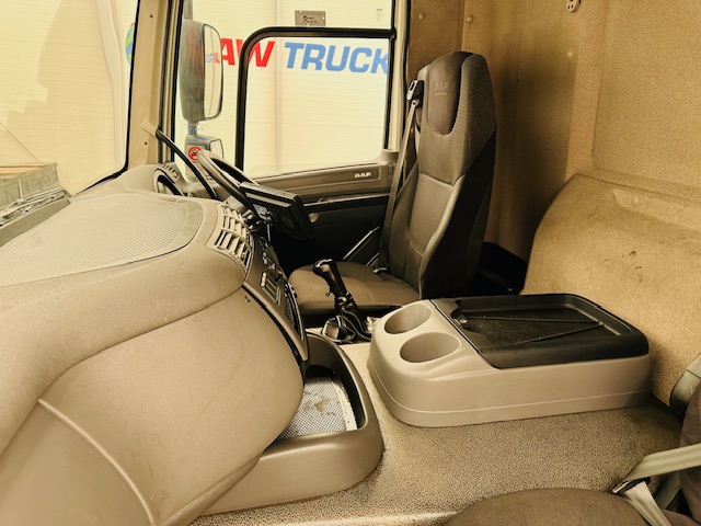 DAF CF 290 6×2 Rear Steer Fridge Box
