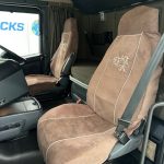 Scania R450 6×2 Rear Lift Highline Tractor Unit PTO - thumbnail