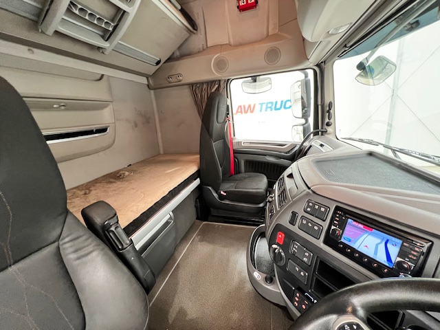 DAF XF 480 6×2 Midlift Tractor Unit