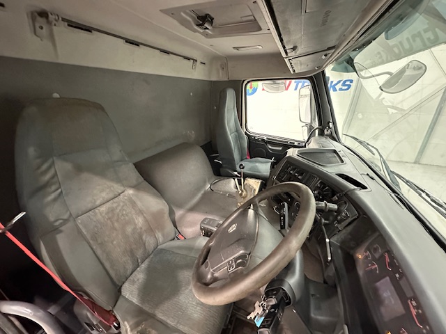 Volvo FM 330 6×4 Day Cab Cement Mixer