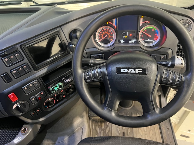 DAF XF 510 6×2 Midlift Tractor Unit