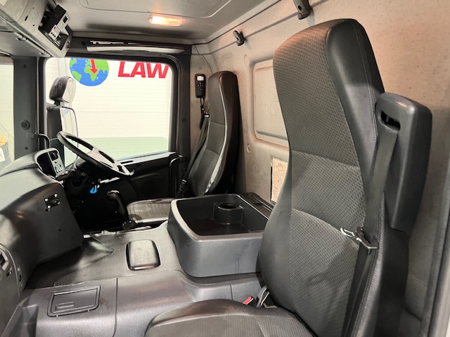 Scania P280 6×2 Rear Lift Day Cab Fridge Box