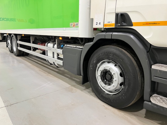 Scania P280 6×2 Rear Lift Day Cab Fridge Box