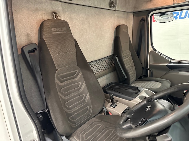 DAF  LF55 220 Day Cab Fridge Box