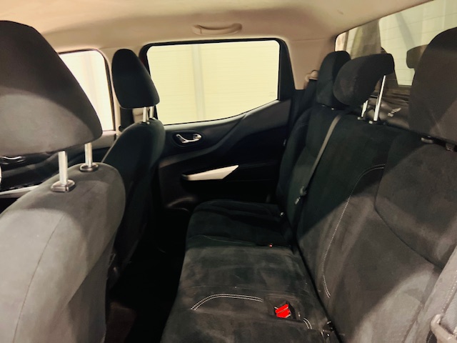 Nissan Navara 2.3 DCI 4×4 Acenta Pick Up Auto