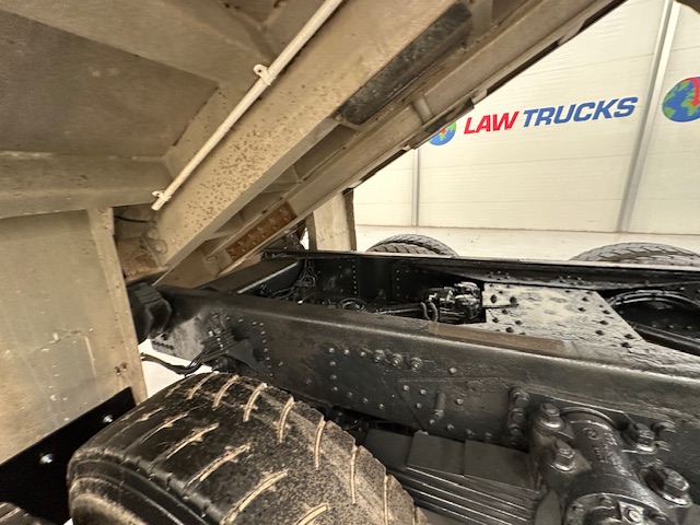 DAF CF 370 8×4 Day Cab Tipper Manual