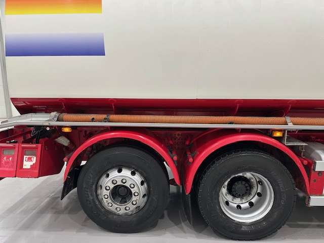 Volvo FM 300 6×2 20,000 Litre Fuel Tanker