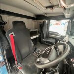 MAN TGS 26.320 6×2 Sleeper Cab Insulated Box Van - thumbnail